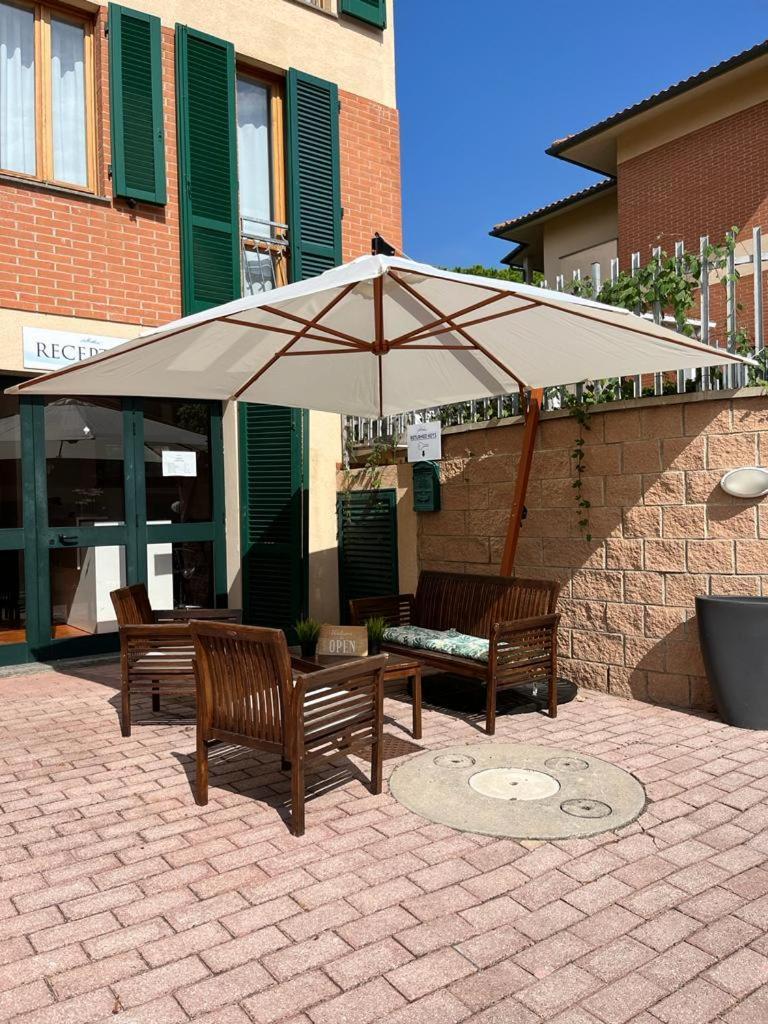 Villaggio Mietta Кастильончело Екстериор снимка