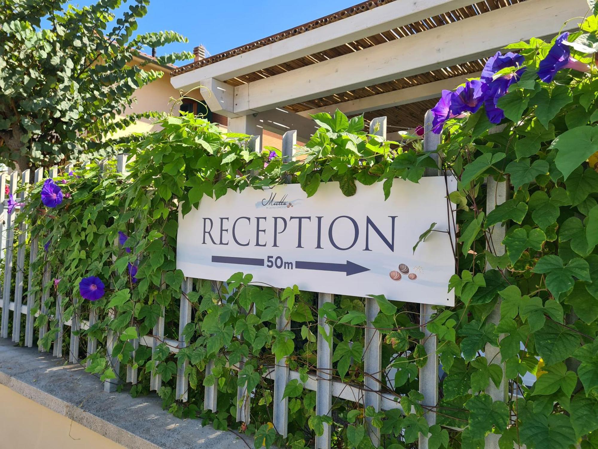 Villaggio Mietta Кастильончело Екстериор снимка
