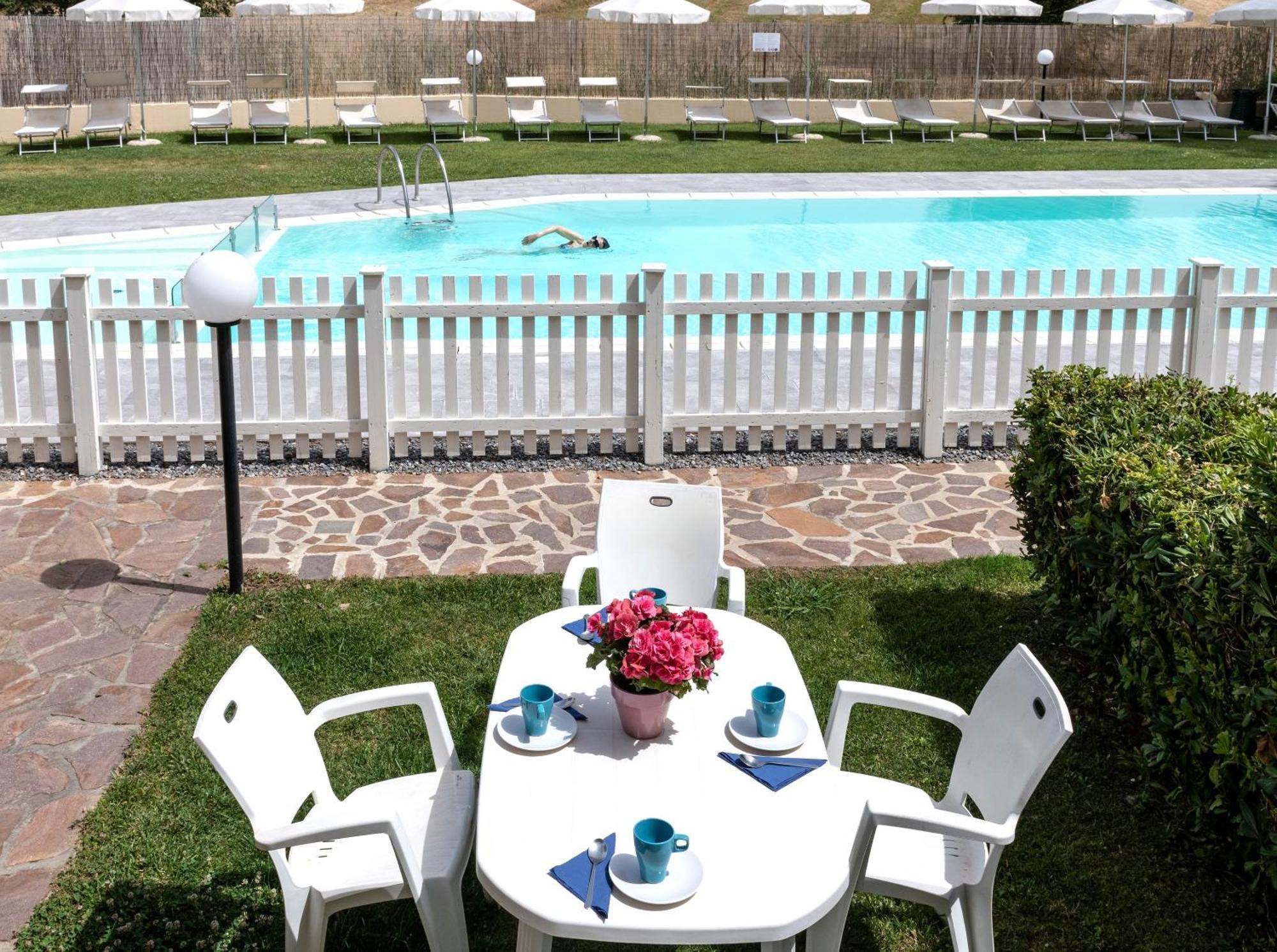 Villaggio Mietta Кастильончело Екстериор снимка